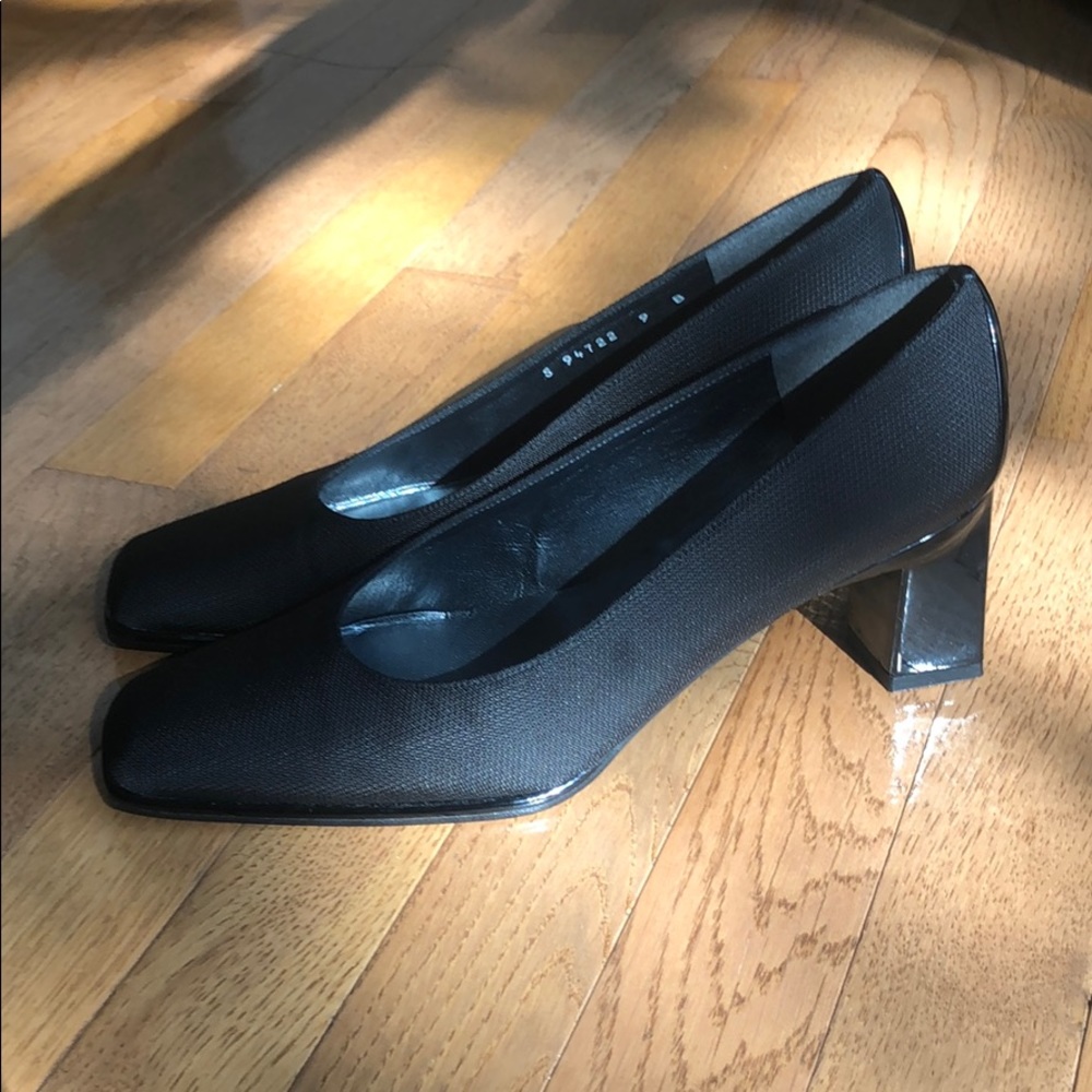 Stuart Weitzman Black Sq Toe Block Heel Pump Sz 9 - image 2